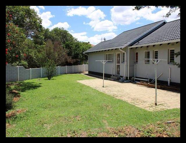 3 BEDROOM HOUSE FOR SALE IN FREEWAY PARK